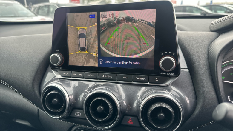 Nissan Juke 1.6 Hybrid Tekna 5dr Auto Hybrid Hatchback